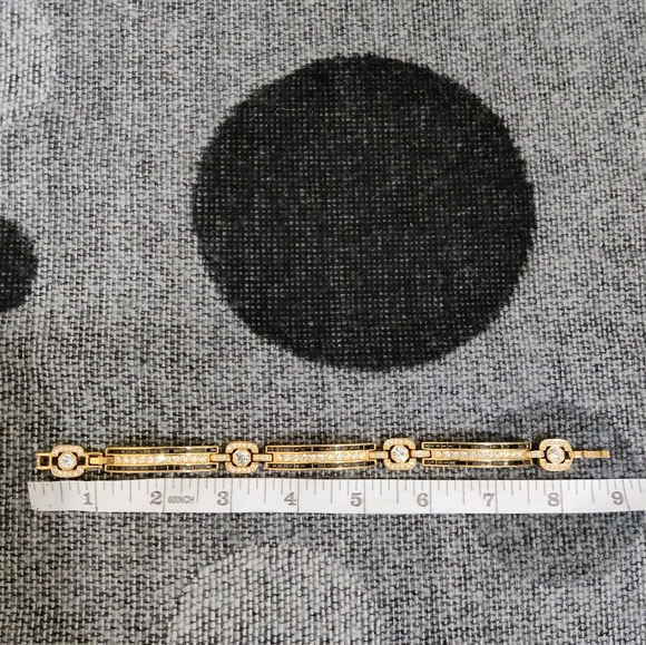 JBK Jackie Kennedy Camrose Kross Rhinestone Bracelet Gold Tone - Picture 8 of 9